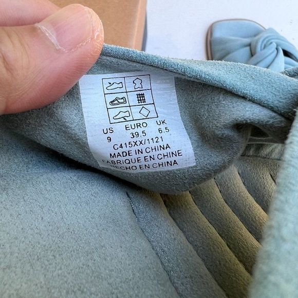 Kelsi Dagger Green Sandals - Picture 11 of 12